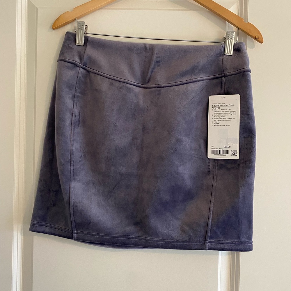 Lululemon Scuba High-Rise Mini Skirt Velvet NFAL size m